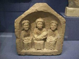 640px-three_goddesses_small_roman_relief_corinium_museum_1