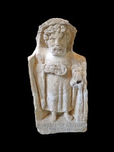 Abbaye_Saint-Germain_d'Auxerre-Stèle_funéraire-Crain